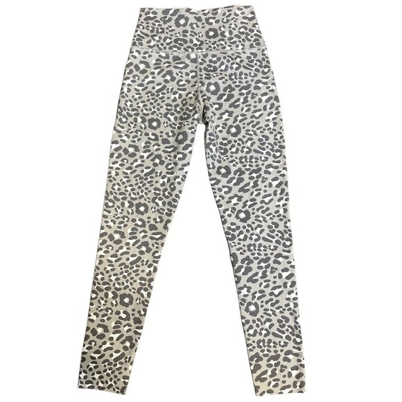 Aerie OFFLINE NWOT Goals High Waisted Leopard Leggings Size M - Picture 5 of 10
